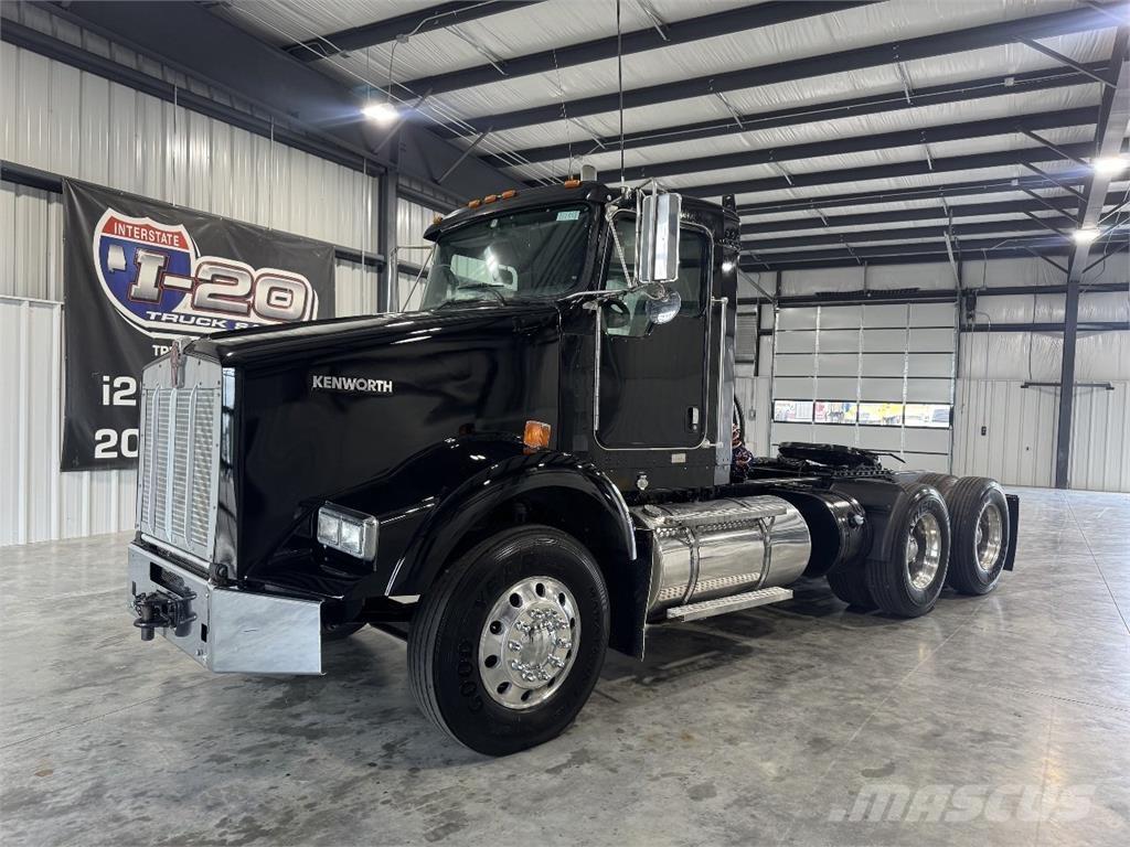 Kenworth T800 وحدات الجر