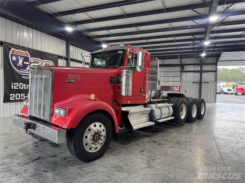 Kenworth W900 وحدات الجر