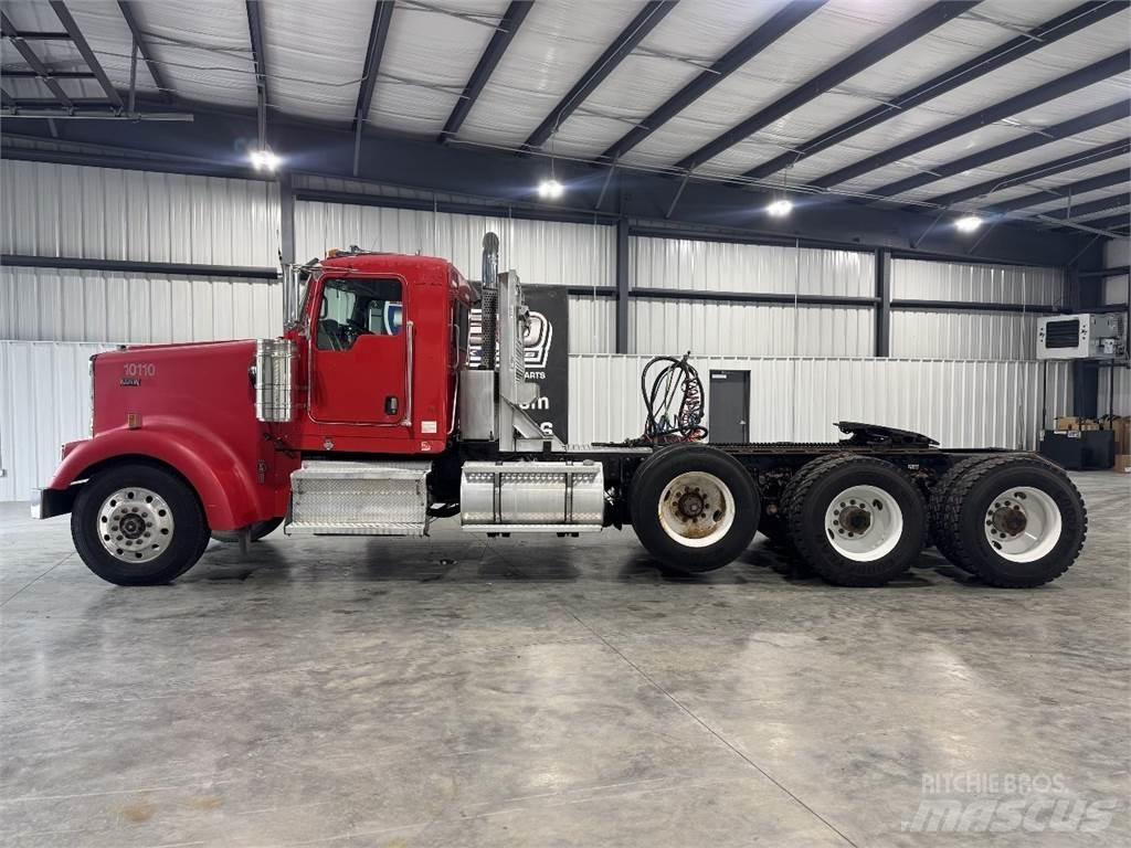 Kenworth W900 وحدات الجر