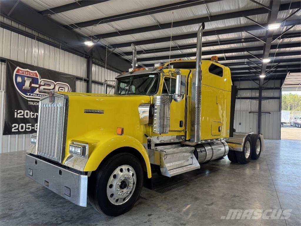 Kenworth W900L وحدات الجر