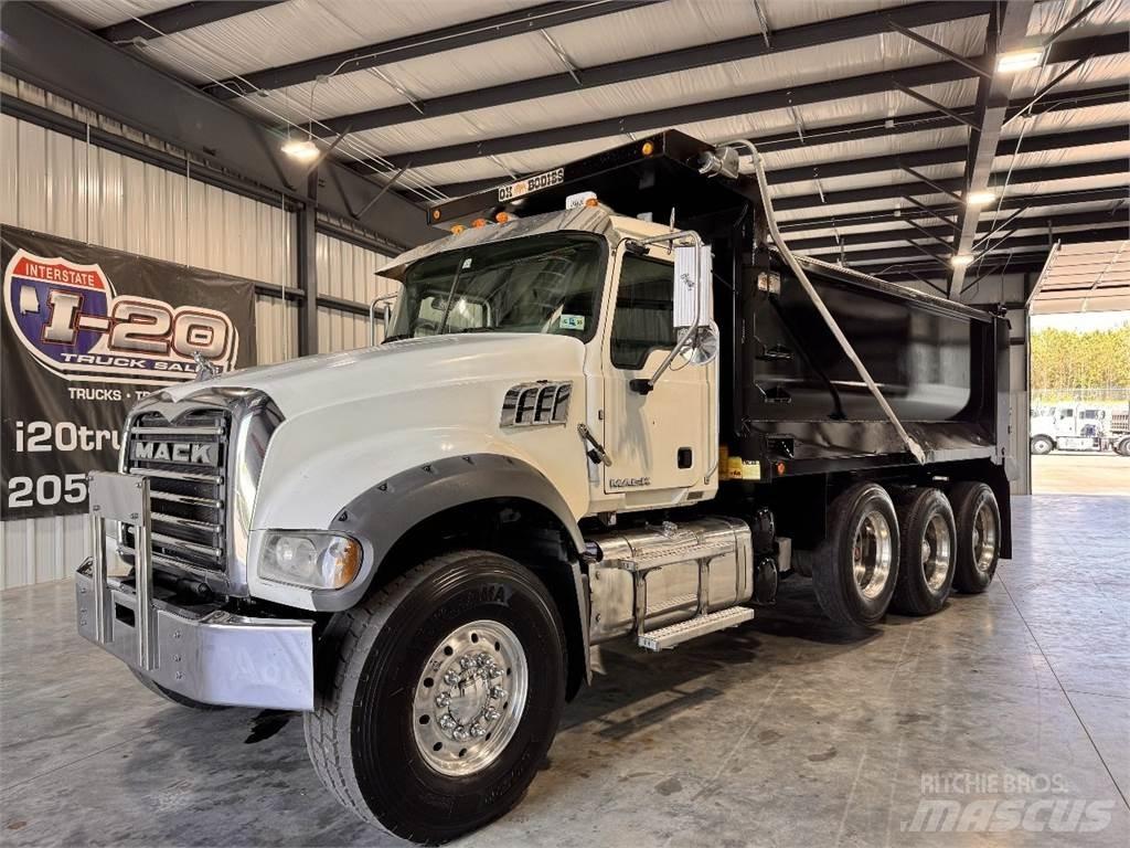 Mack CXU613 شاحنات قلابة