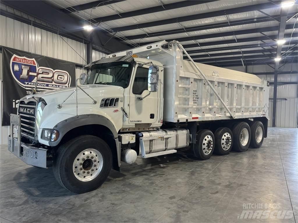 Mack GU713 شاحنات قلابة