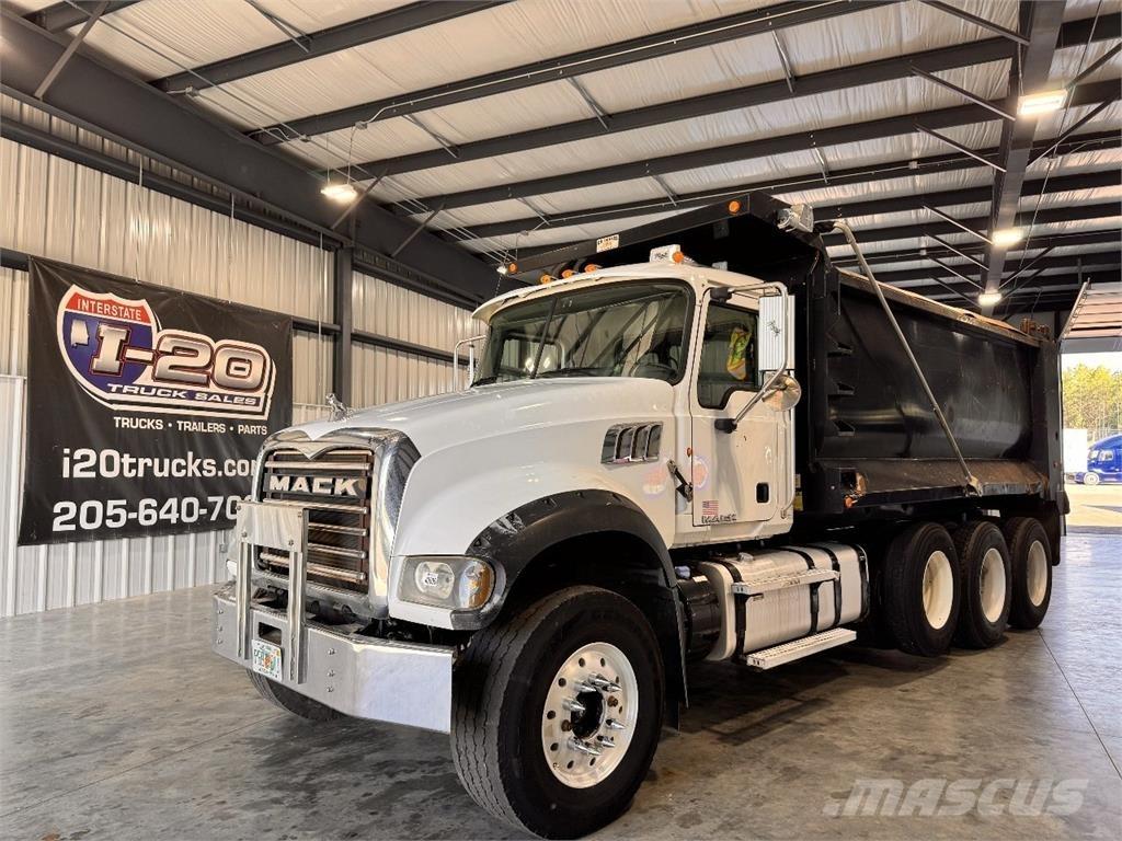 Mack GU713 شاحنات قلابة