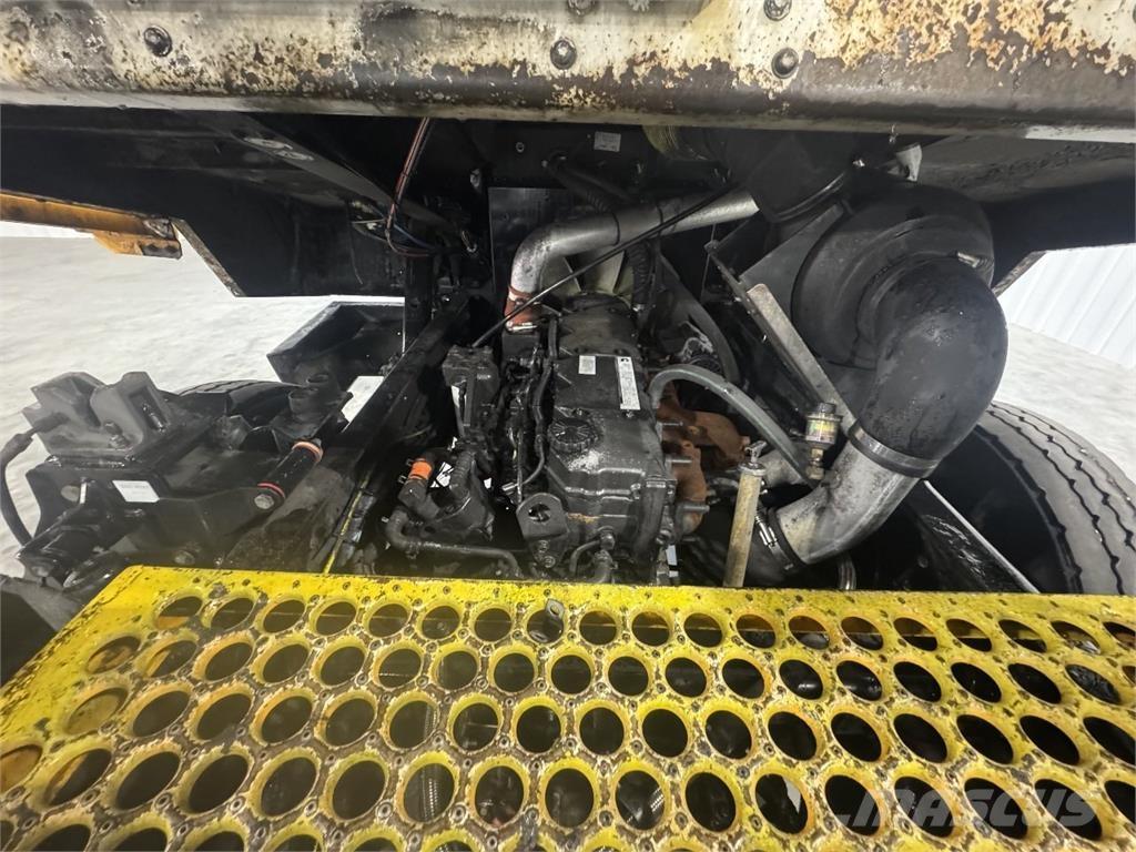 Ottawa Kalmar جرارات صالات المطارات