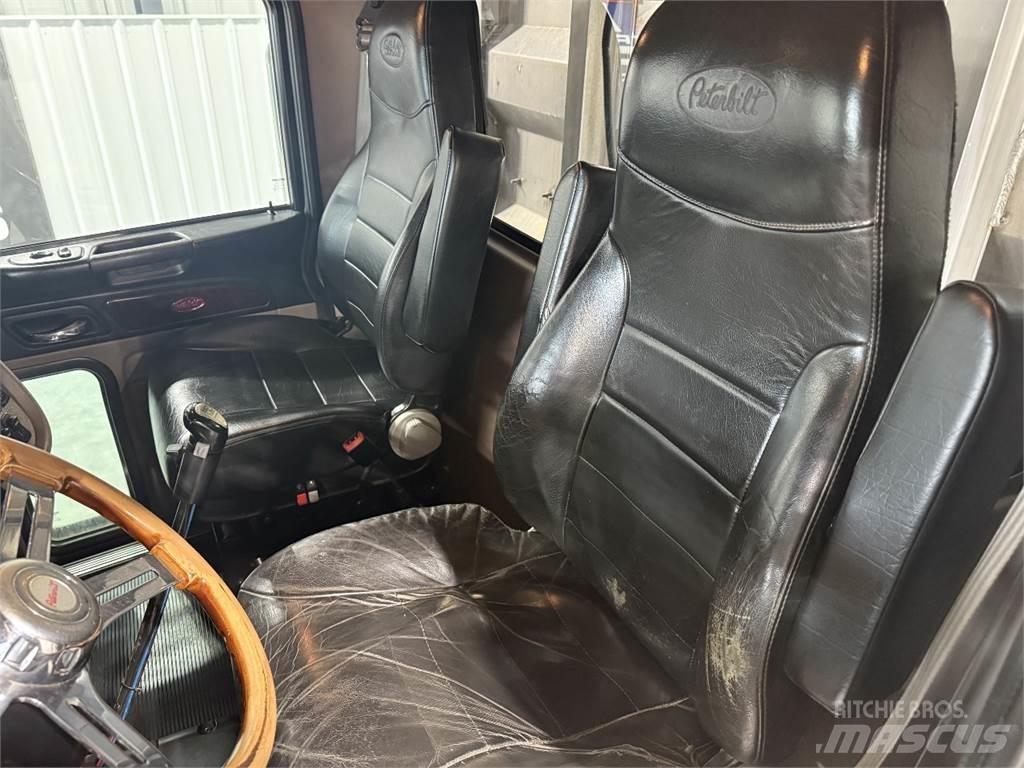 Peterbilt 389 وحدات الجر