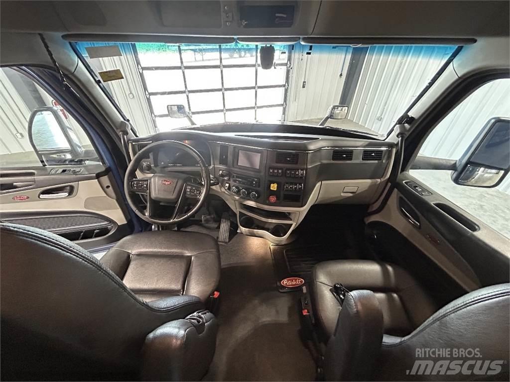 Peterbilt 579 وحدات الجر