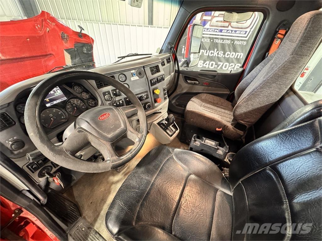 Peterbilt 579 وحدات الجر