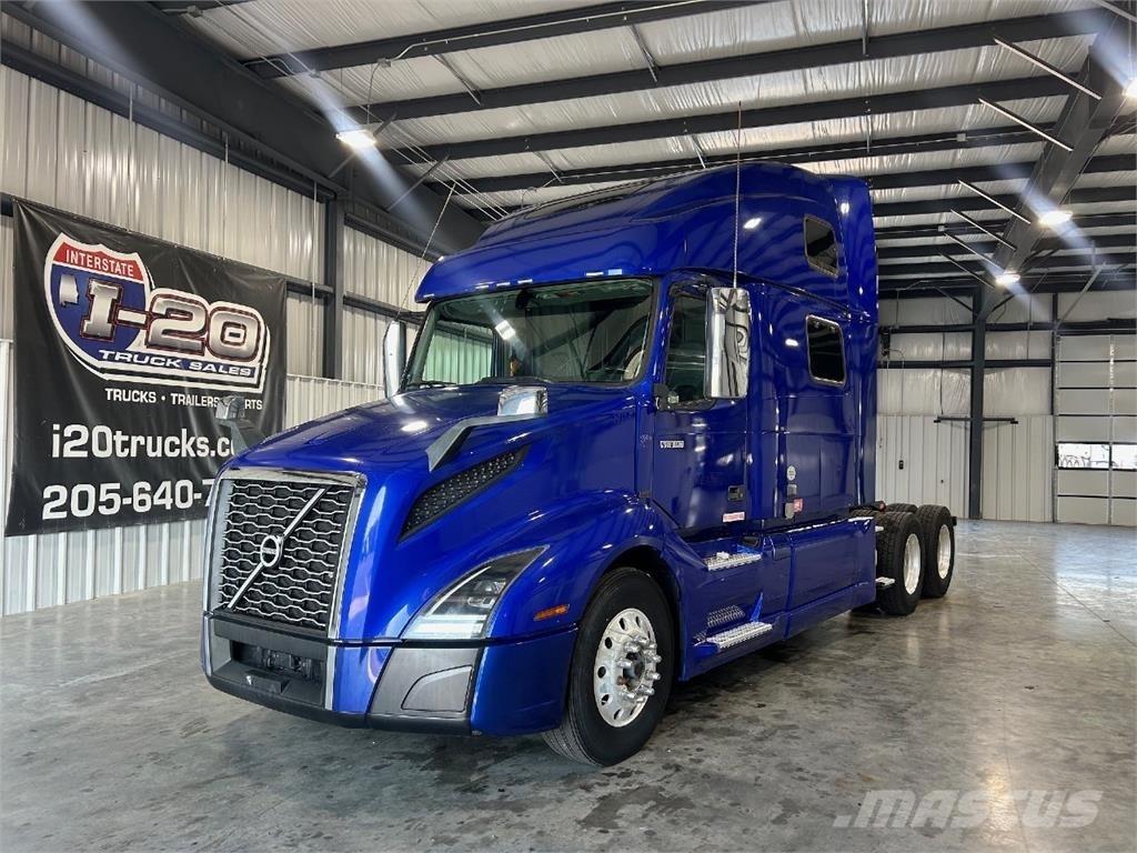 Volvo VNL860 وحدات الجر