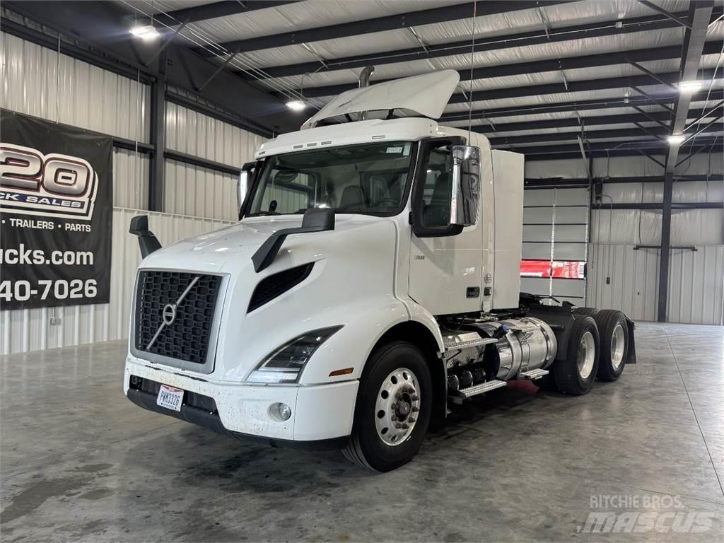 Volvo VNR64T300 وحدات الجر