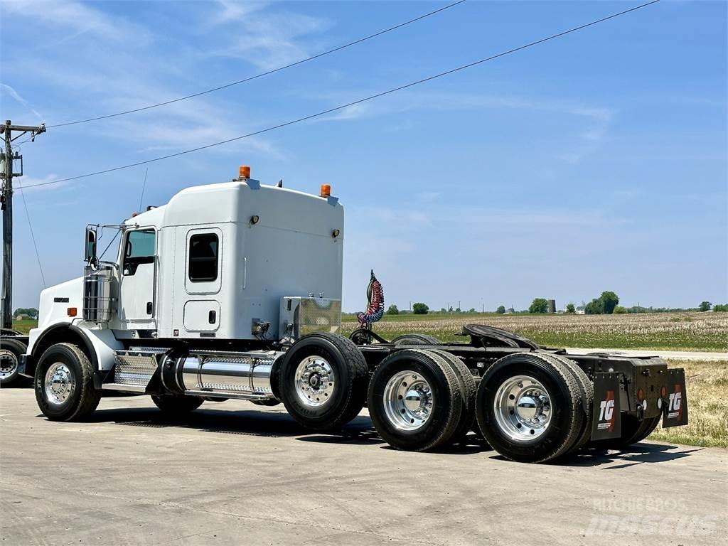 Kenworth T800 وحدات الجر