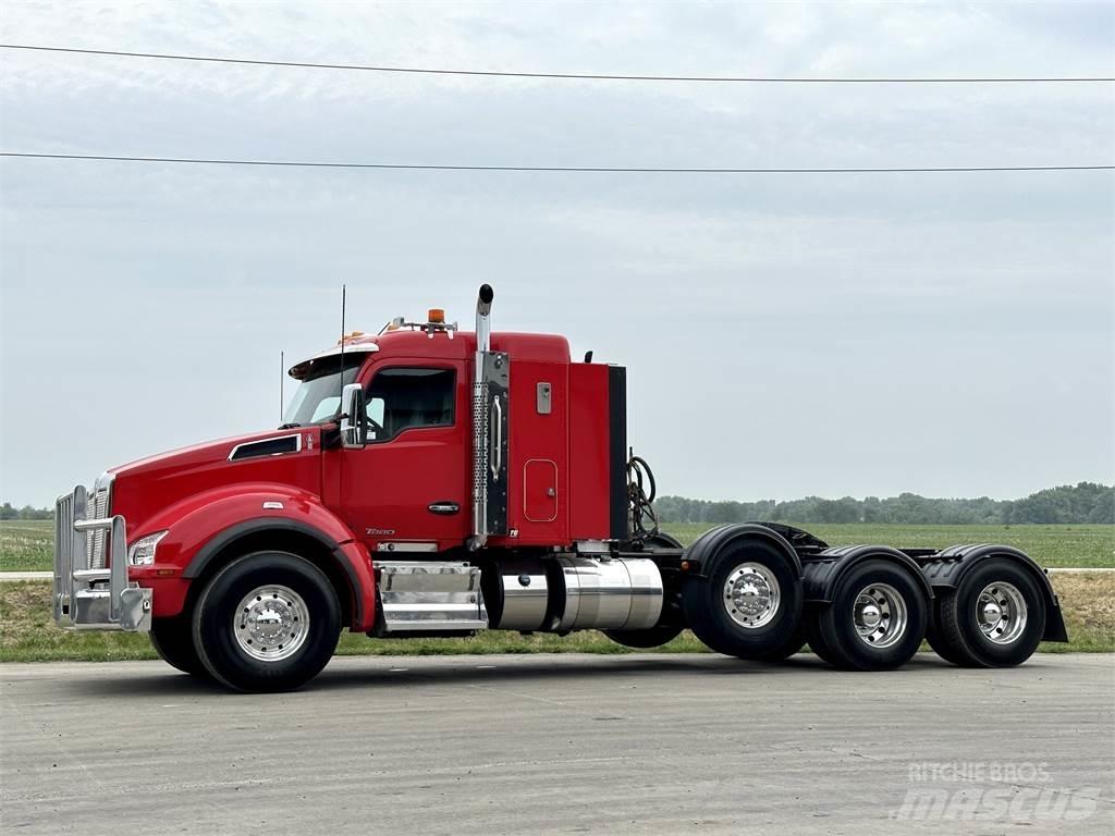 Kenworth T880 وحدات الجر