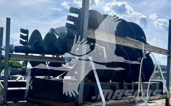  JCT Fencing equipment