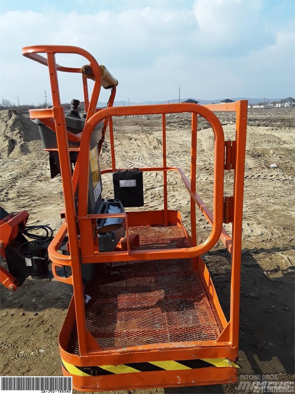 JLG 520AJ رافعات سلة مفصلية