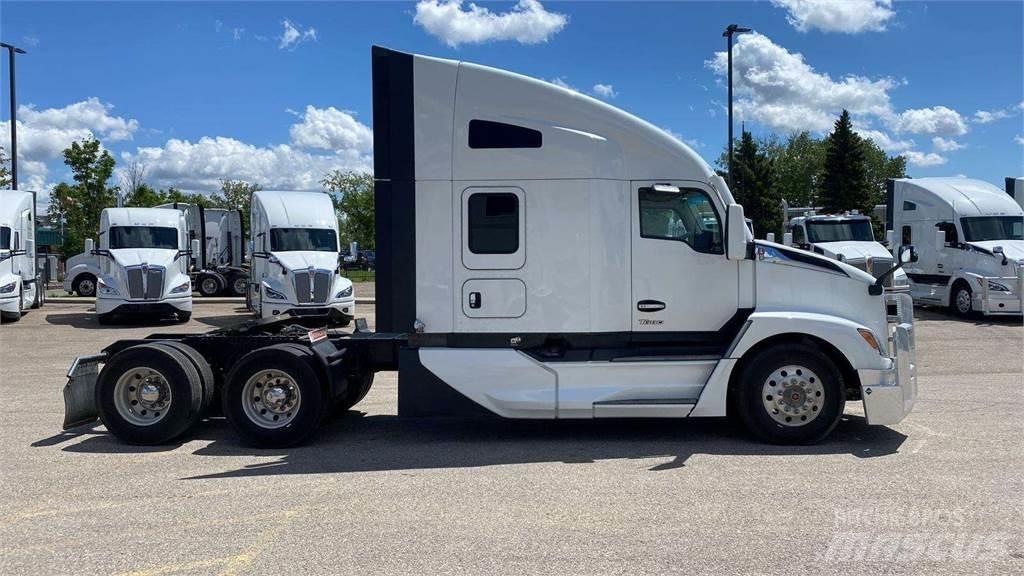 Kenworth T680 وحدات الجر