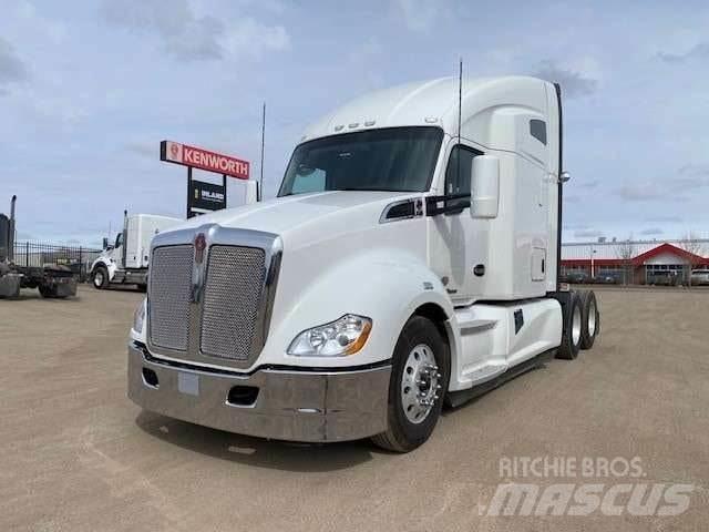 Kenworth T680 وحدات الجر