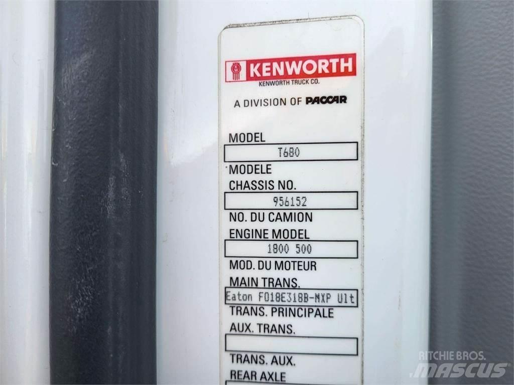 Kenworth T680 وحدات الجر