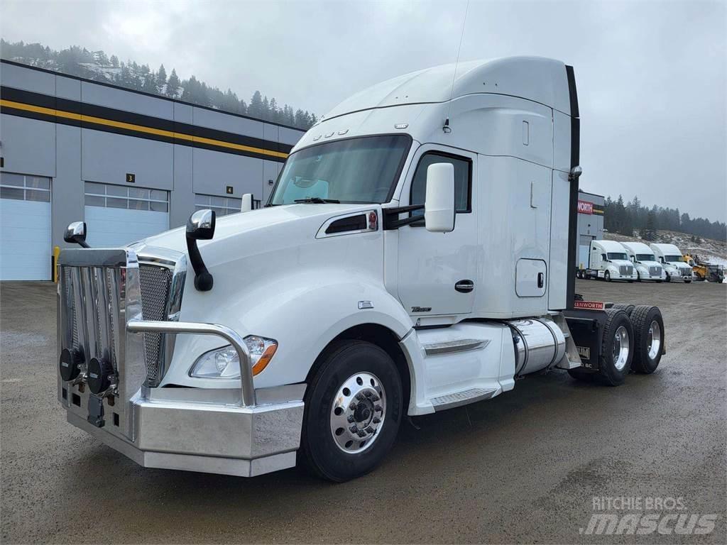 Kenworth T680 وحدات الجر