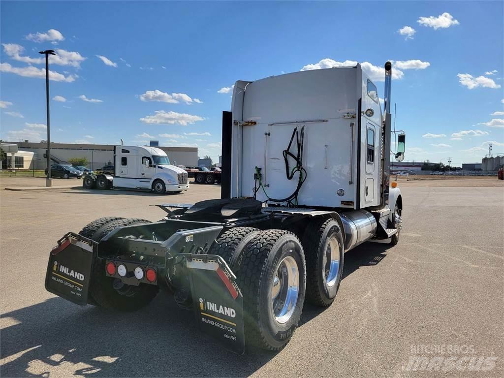 Kenworth T800 وحدات الجر