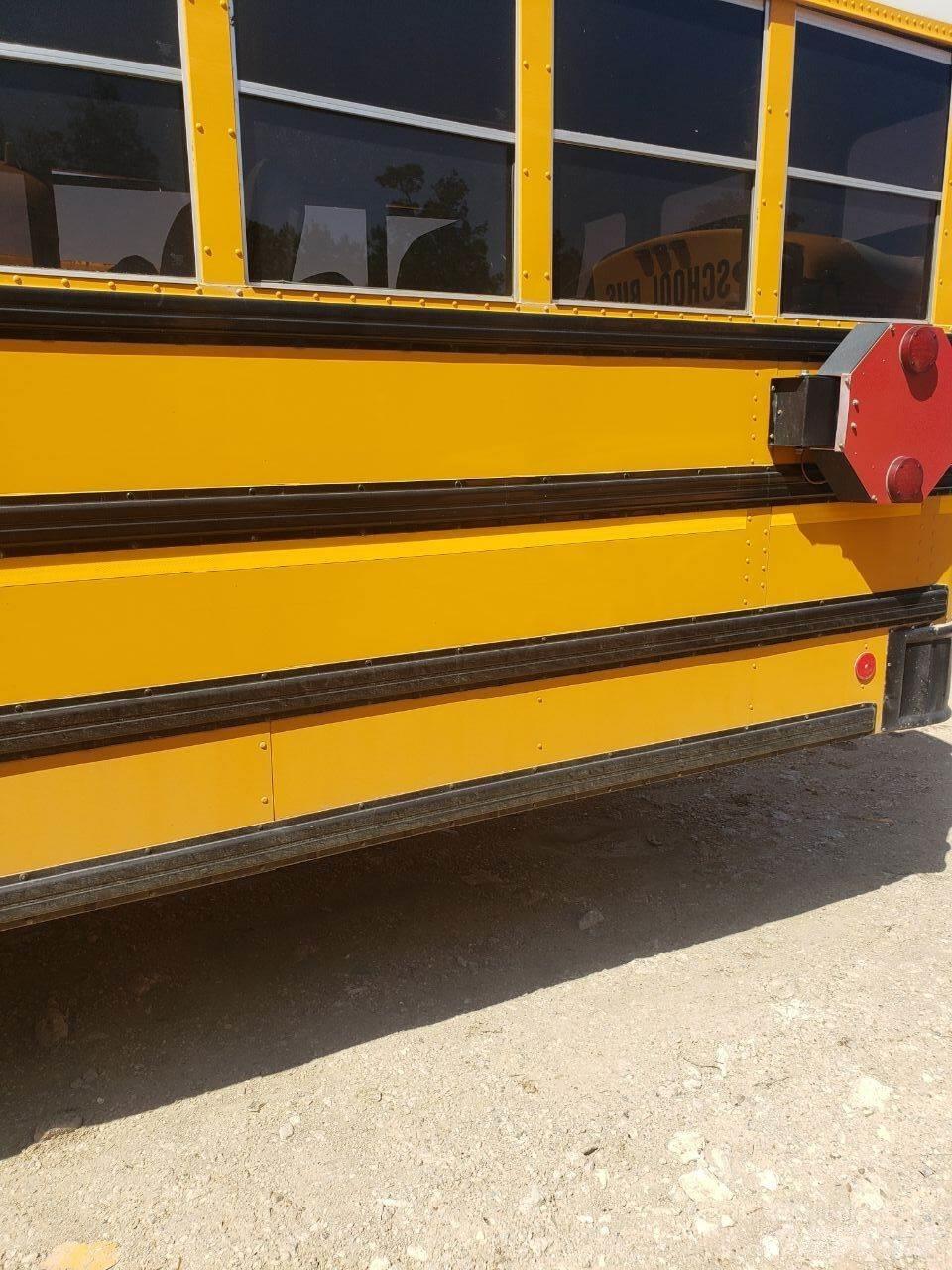 IC Bus CE300 أخرى