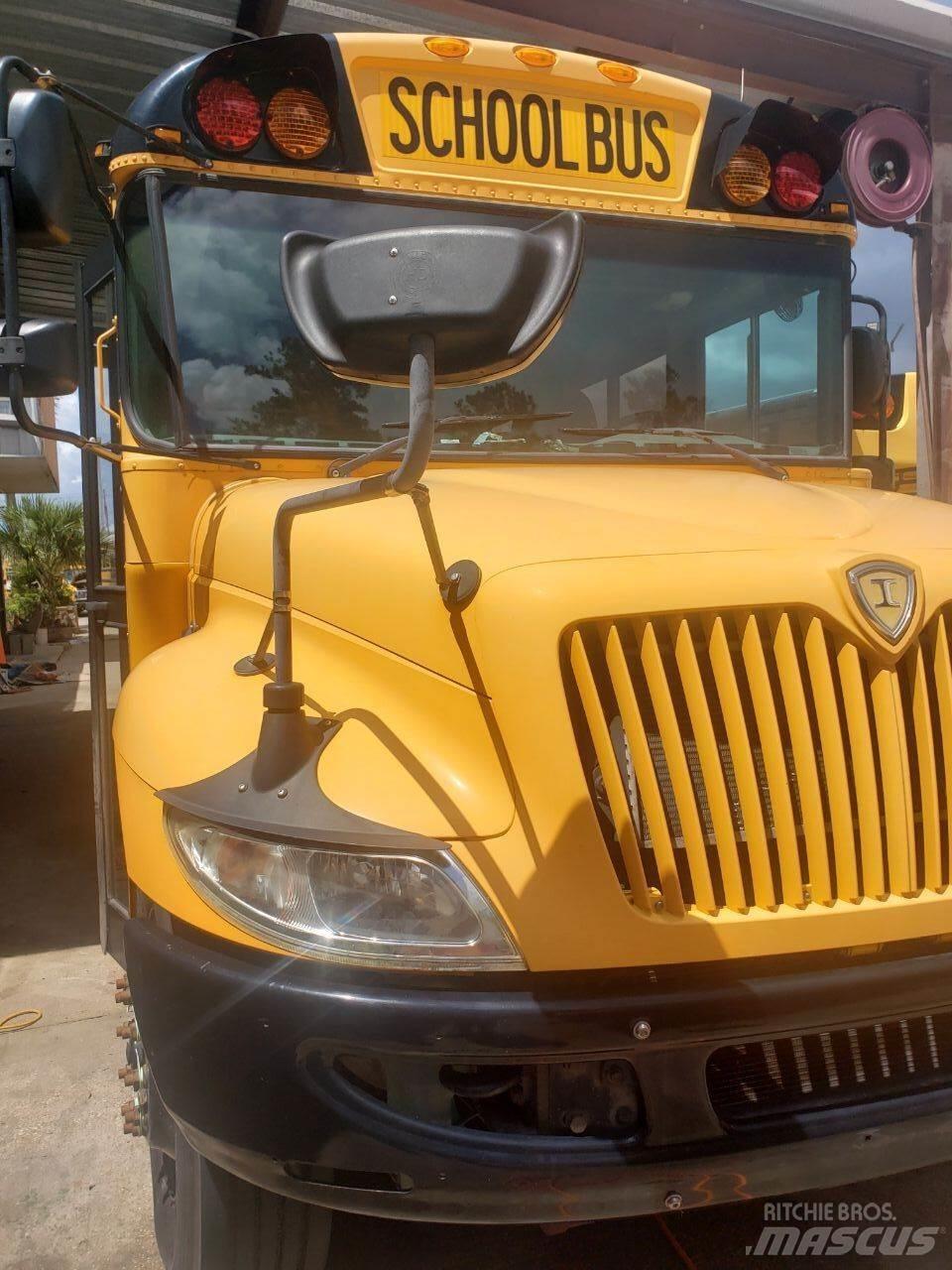 IC Bus CE300 أخرى