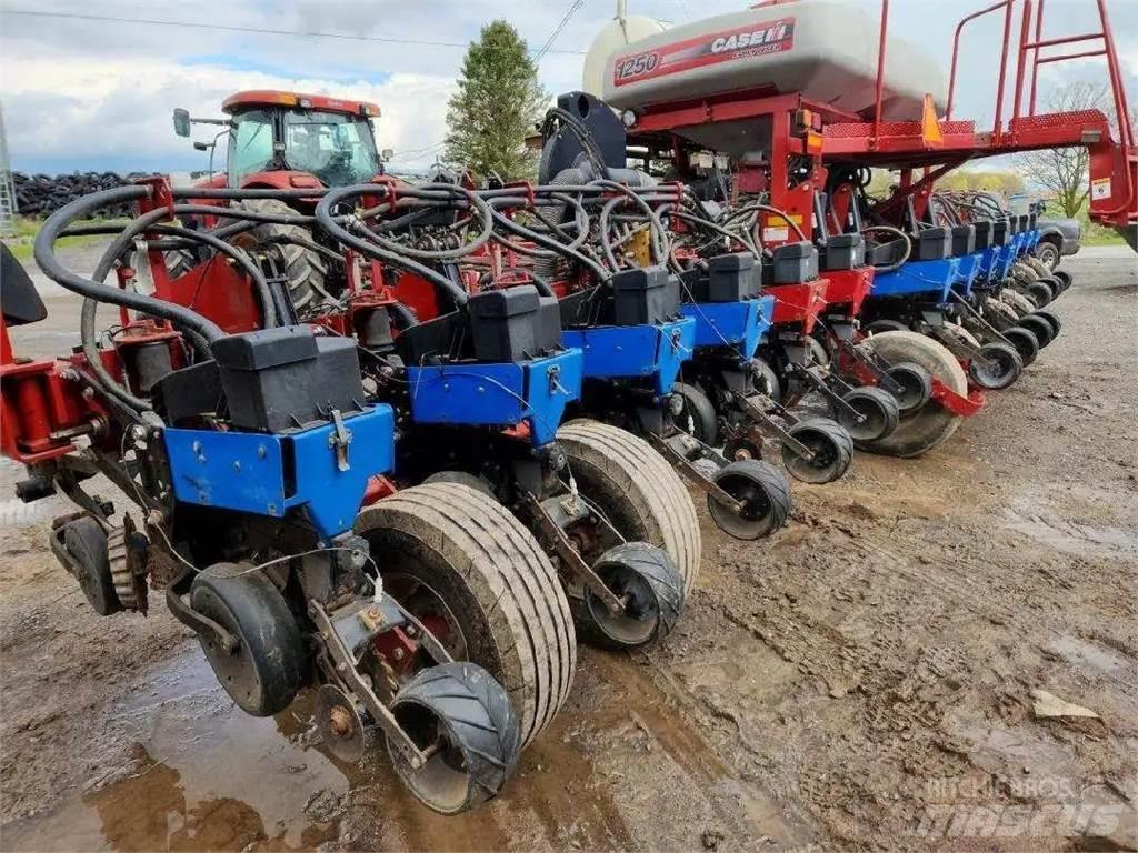 Case IH 1250 مكونات أخرى
