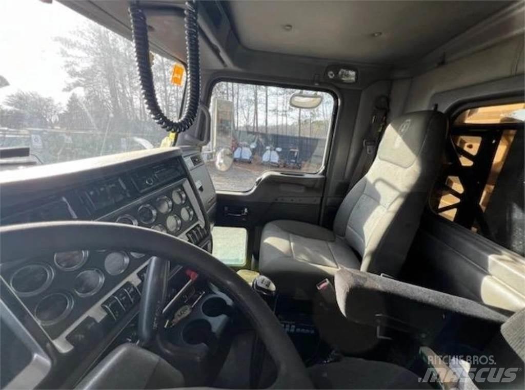 Kenworth T800 مكونات أخرى