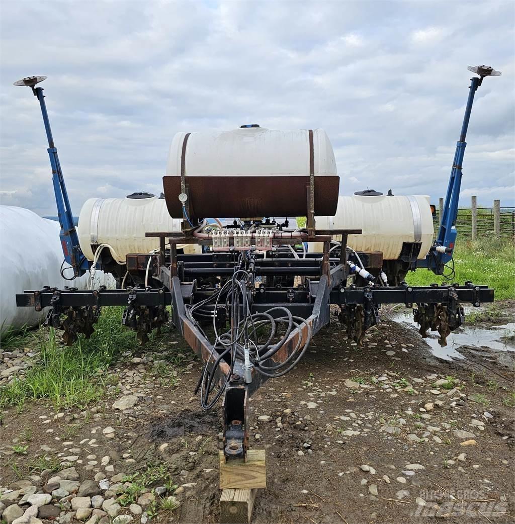 Kinze 3000 مكونات أخرى