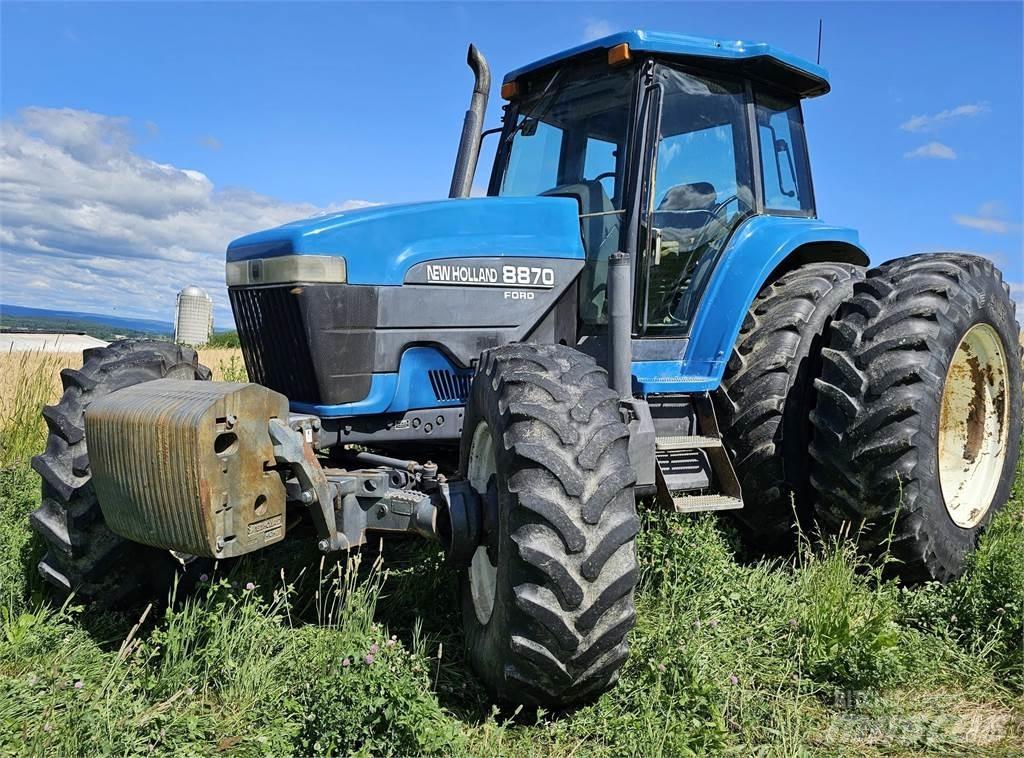 New Holland 8870 الجرارات