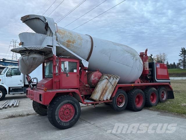 Advance  شاحنات أخرى