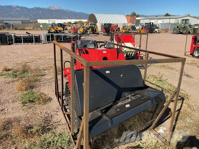 AGT QHT500FL عربات نقل قلابة مجنزرة