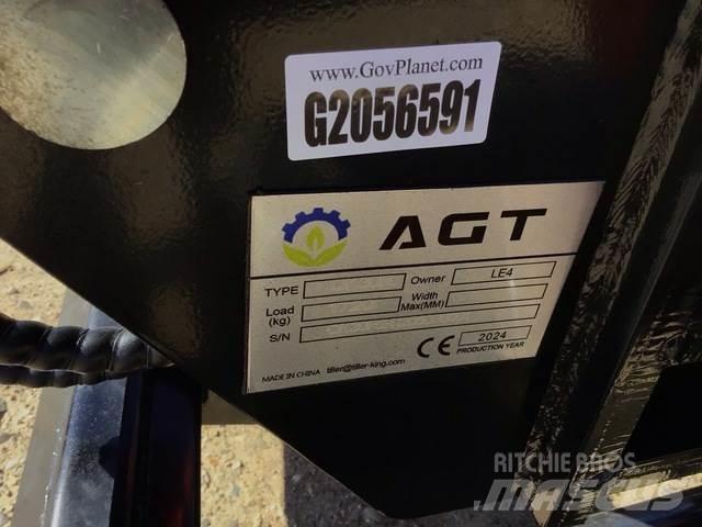 AGT QK30R حفارات زحافة