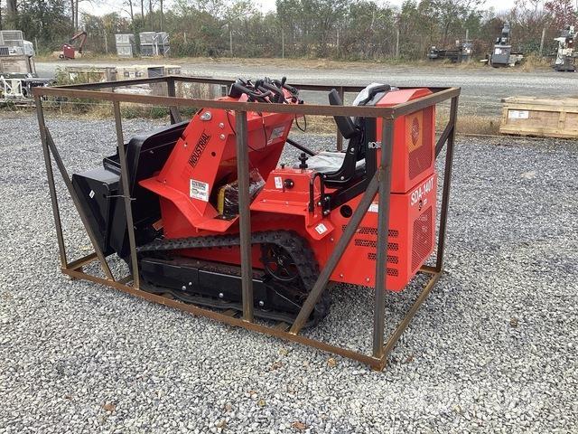 AGT SDA-140T لوادر زحافة