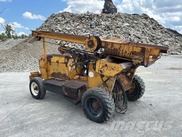 Arrow HJR1250 مطارق دق خوازيق هيدروليكية
