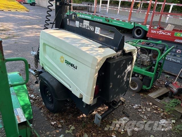 Atlas Copco V4 أبراج خفيفة