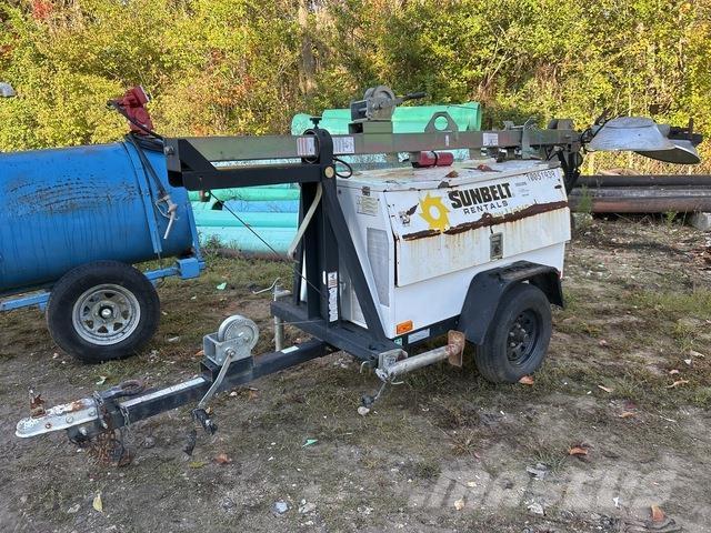 Atlas QLT M10 أبراج خفيفة