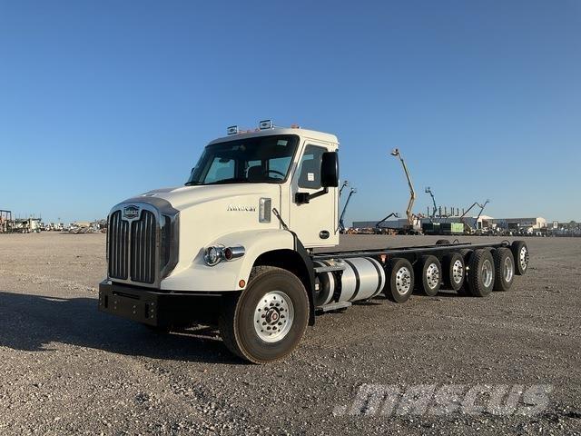 Autocar DC64 كابينة والداخلية