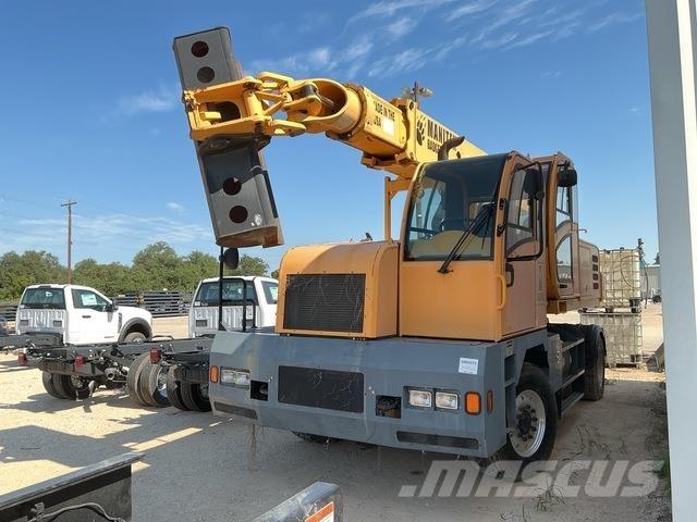 Badger 470TM حفارات بعجل