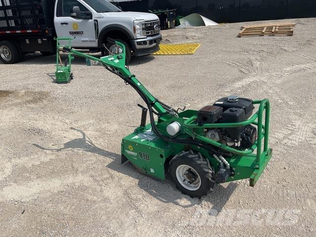 Barreto 918H الكاسحات وقلابات التربة ذات المحركات