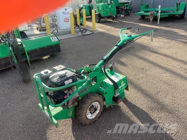 Barreto 918H الكاسحات وقلابات التربة ذات المحركات
