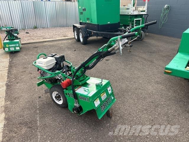 Barreto 918H الكاسحات وقلابات التربة ذات المحركات