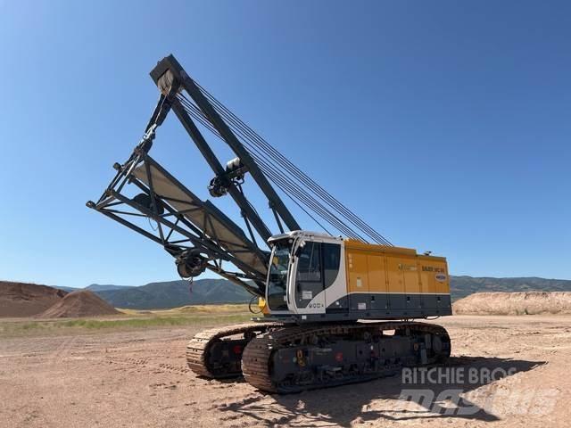 Bauer MC86 رافعات مجنزرة