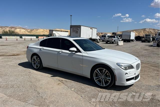 BMW 740i سيارات