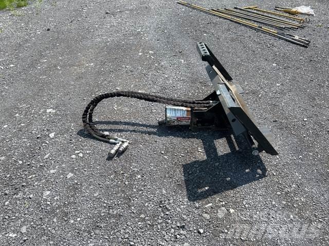 Bobcat  أخرى