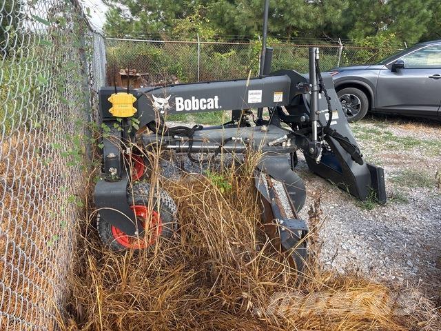 Bobcat  مكونات أخرى