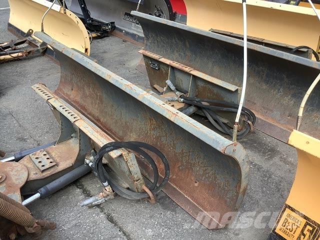 Bobcat  أخرى