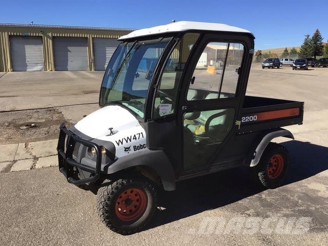 Bobcat 2200 ماكينات منفعة عامة
