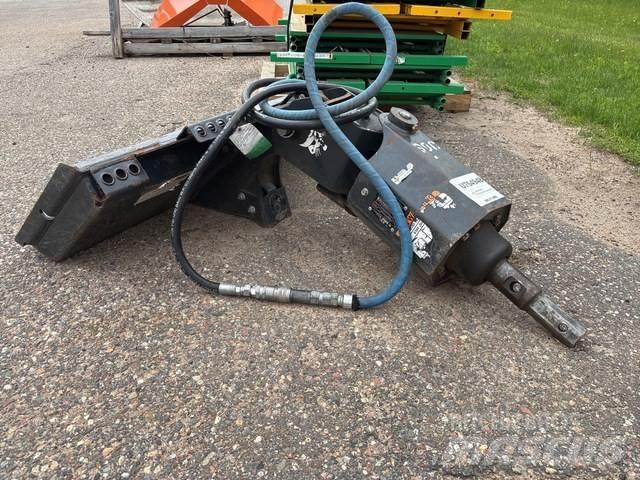 Bobcat 30C أخرى