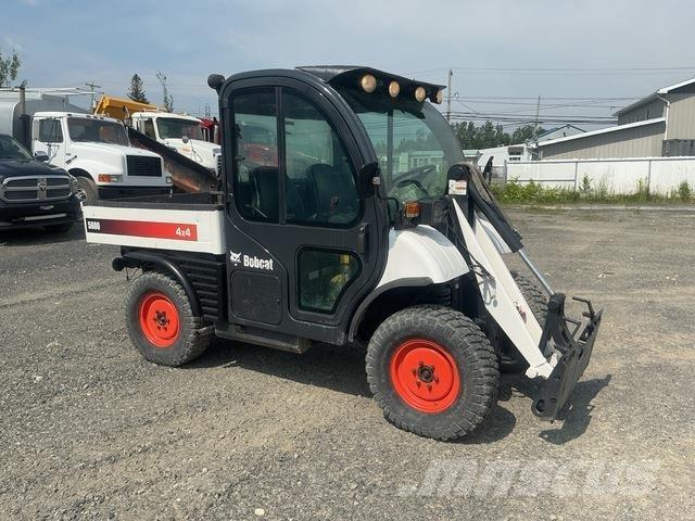 Bobcat 5600 ماكينات منفعة عامة