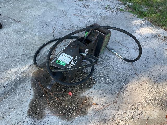 Bobcat 6809445 دلاء