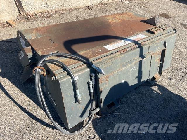 Bobcat 72 كناسات